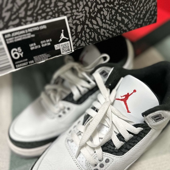 Jordan Sneakers in White, Black, and Red - Picture 1 of 7